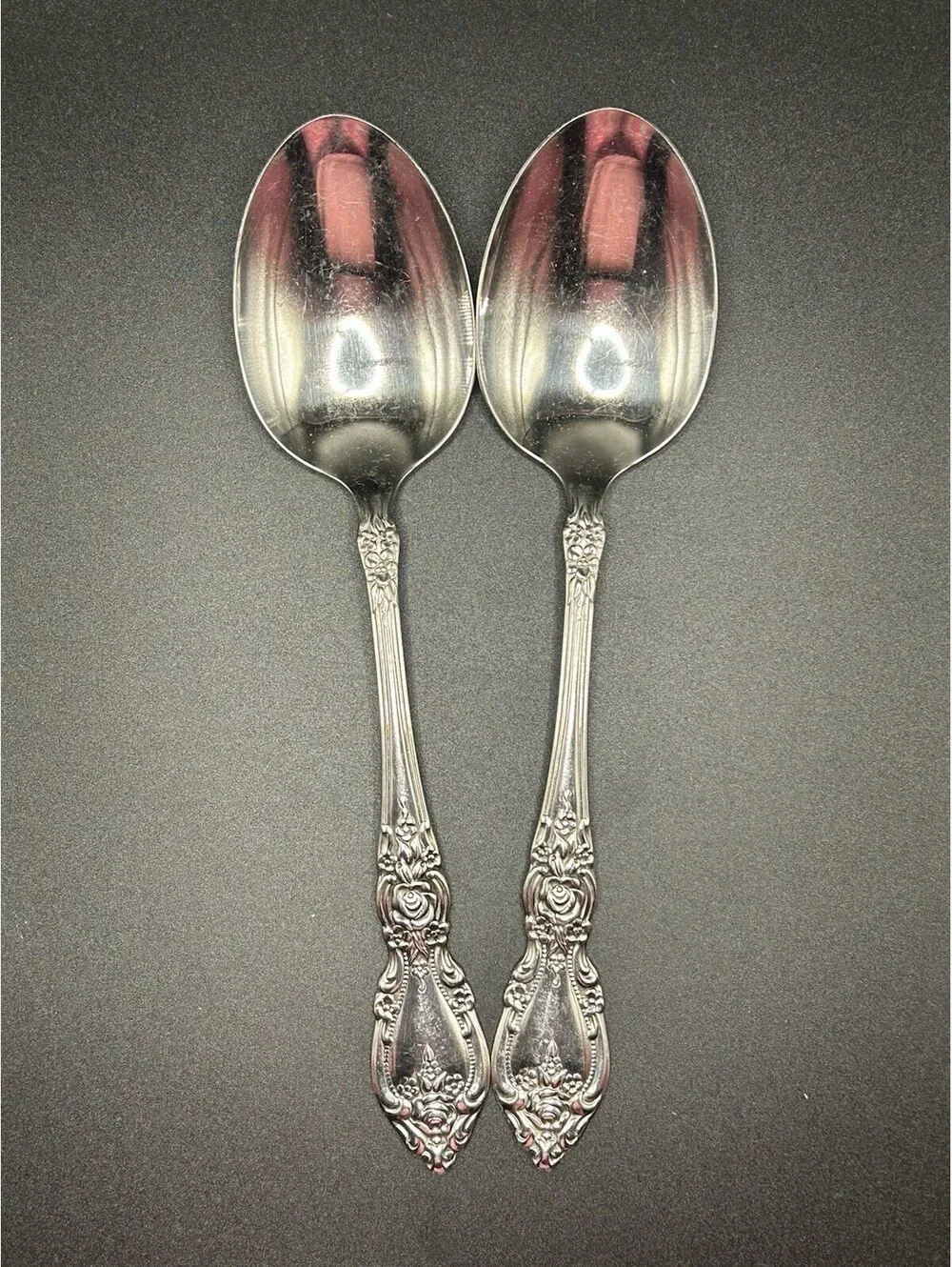 Vintage Pair Oneida Wordsworth Serving Spoons Stainless Flatware Silverware